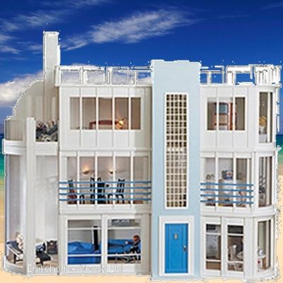 Malibu Beach House Kit.                                         
