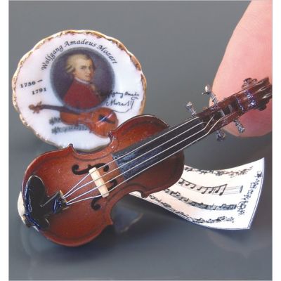 Violin & Plate