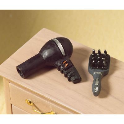 Hairdryer & Hairbrush (PR)                                  