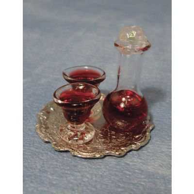 Decanter & Glasses on Tray