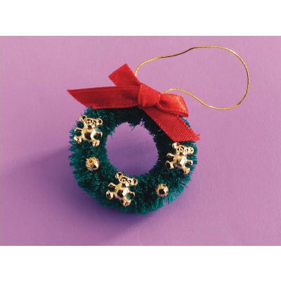 Teddy Christmas Wreath, 32mm diameter