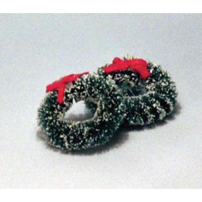 2 Christmas Wreaths 37mm diameter