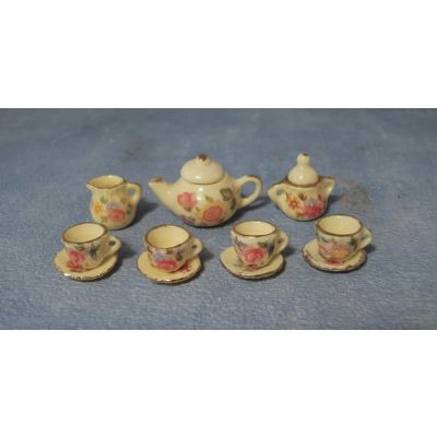 Small Yellow Tea Set